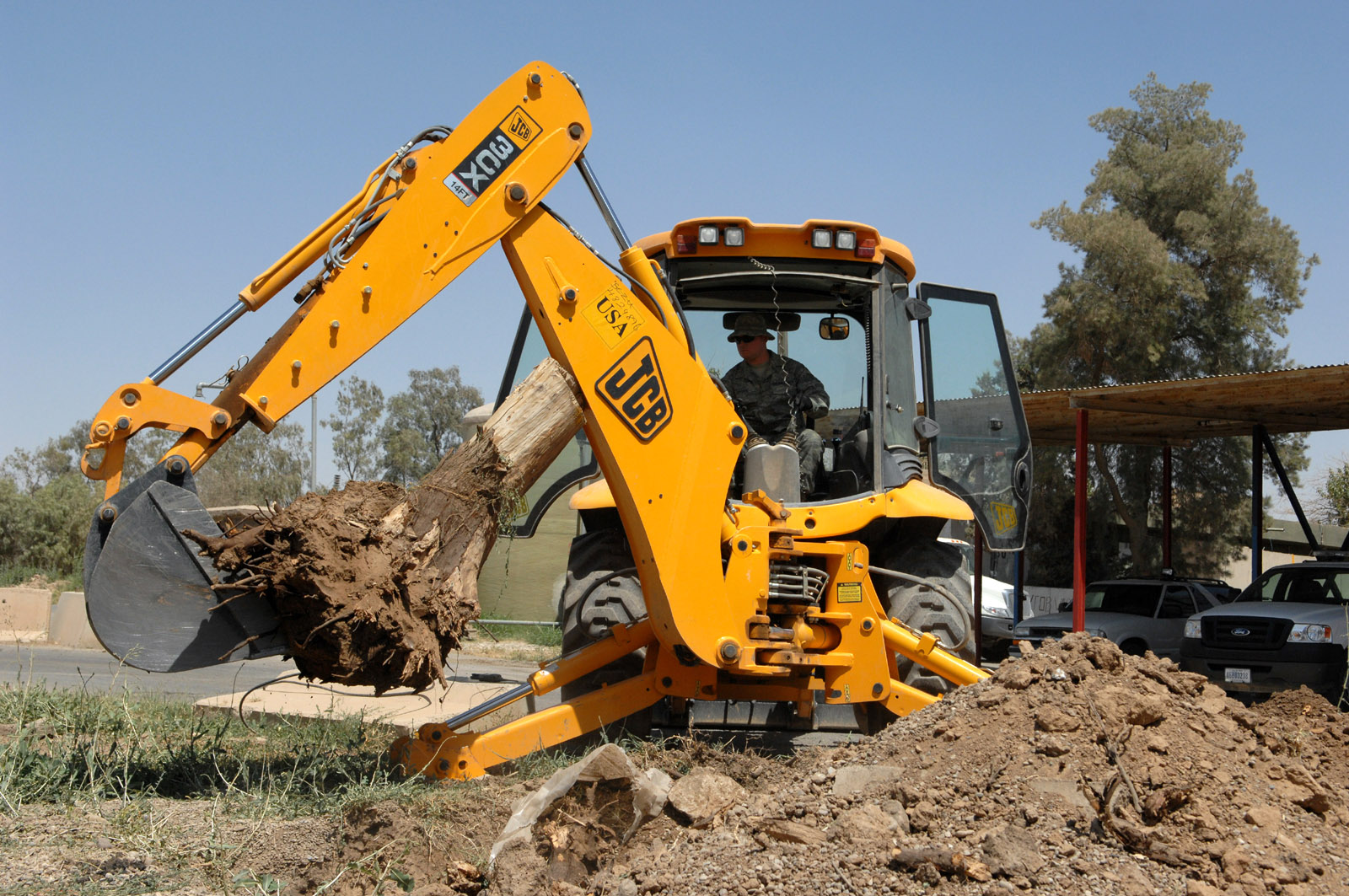JCB 3CX backhoe loader