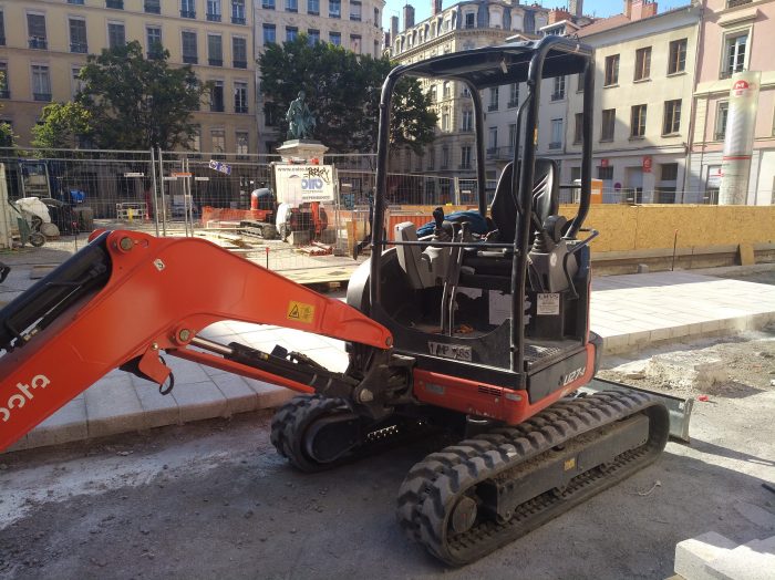 Kubota U27-4 Mini Excavator – Alternate View Kubota U27-4 Mini Excavator
