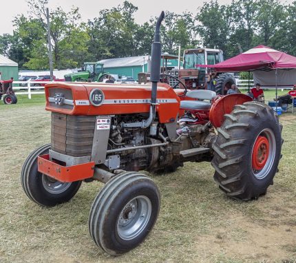 Massey Ferguson 165 Tractor